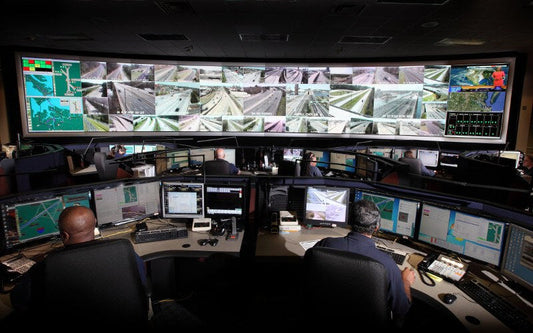 eZon Video Wall multi-screen display unit
